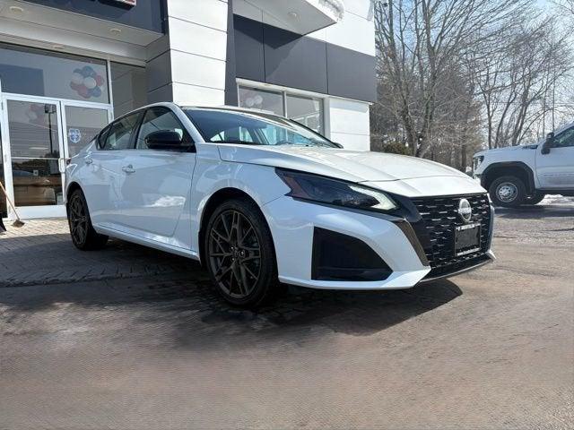 used 2025 Nissan Altima car, priced at $25,894