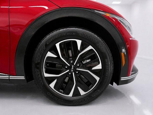 used 2024 Kia EV6 car, priced at $27,574