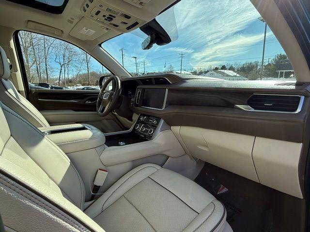 used 2022 GMC Yukon car, priced at $50,974