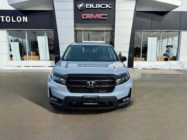 used 2025 Honda Ridgeline car, priced at $34,454