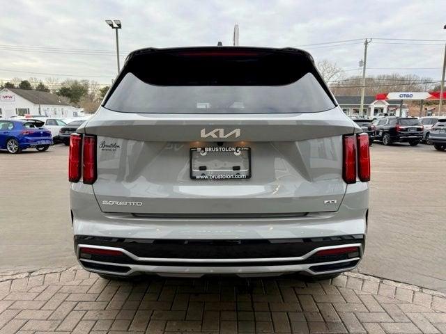 used 2023 Kia Sorento car, priced at $33,574