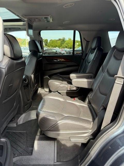 used 2020 Cadillac Escalade car, priced at $41,974