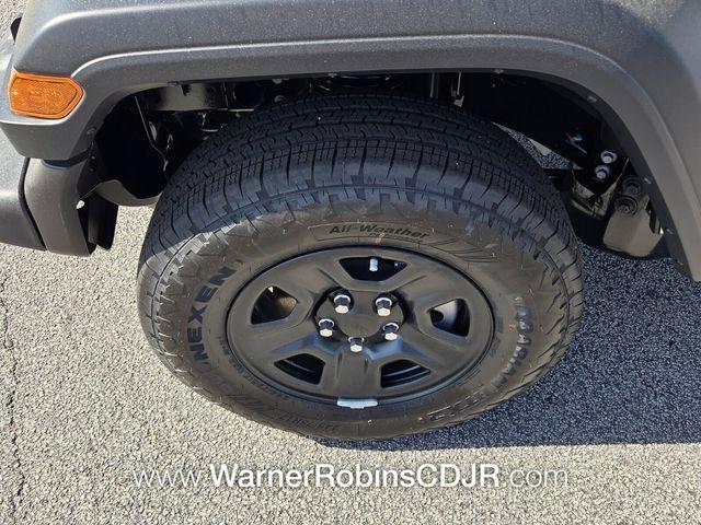 new 2026 Jeep Wrangler car, priced at $39,203