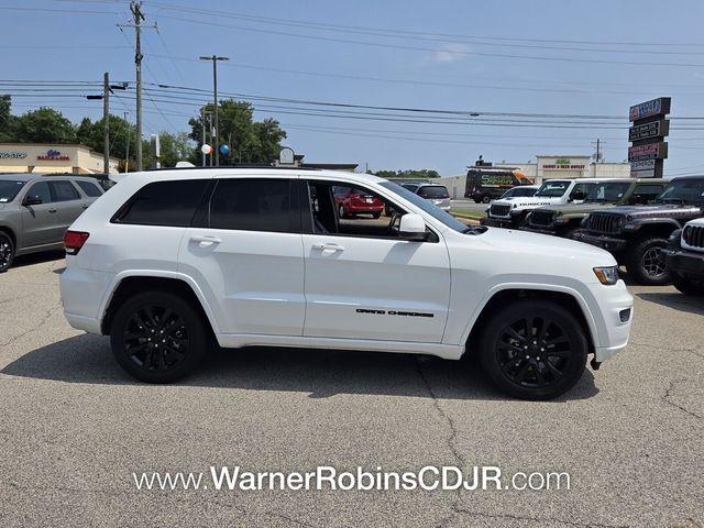 used 2019 Jeep Grand Cherokee car, priced at $17,499