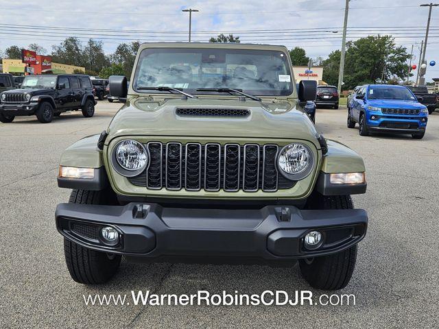 new 2025 Jeep Gladiator car, priced at $41,757