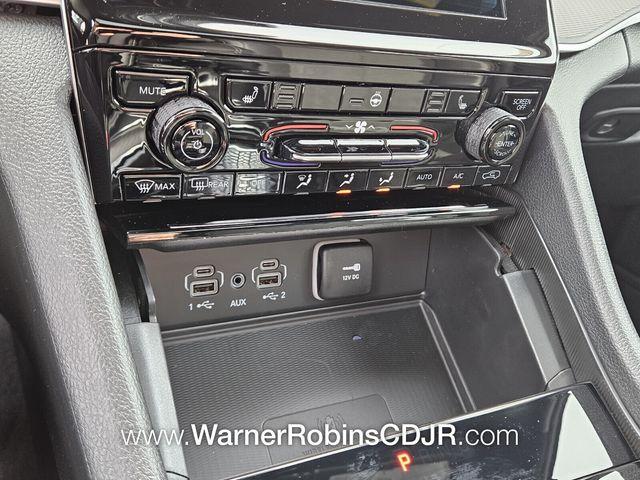 new 2025 Jeep Grand Cherokee L car, priced at $41,899
