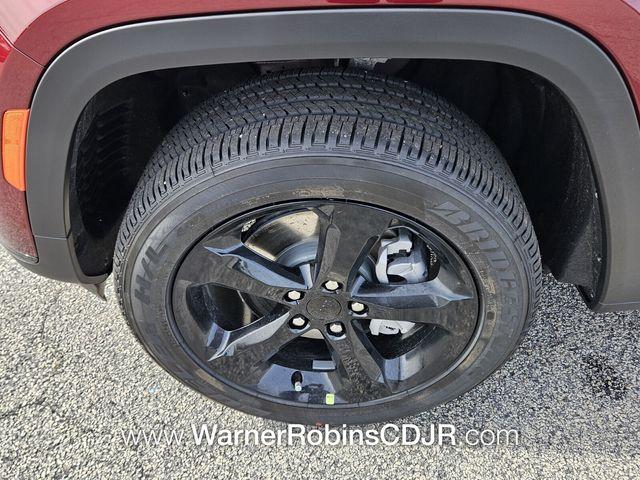 new 2025 Jeep Grand Cherokee L car, priced at $41,899