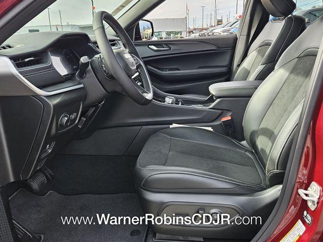 new 2025 Jeep Grand Cherokee L car, priced at $41,899
