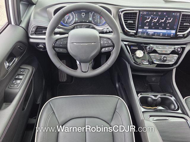 new 2027 Chrysler Pacifica car, priced at $50,158