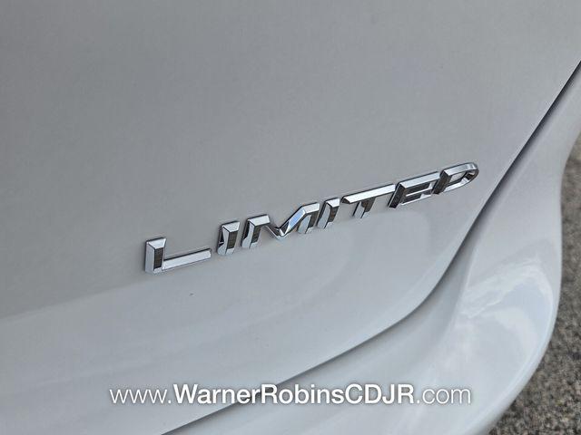 new 2027 Chrysler Pacifica car, priced at $50,158