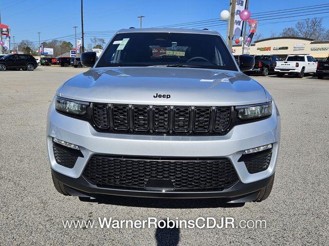 new 2025 Jeep Grand Cherokee car, priced at $42,241