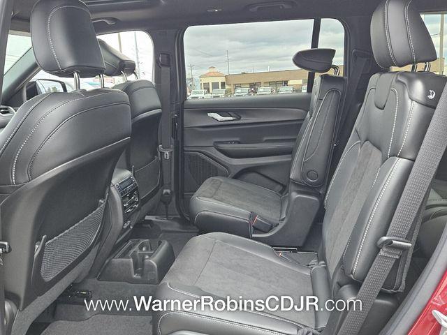 new 2025 Jeep Grand Cherokee L car, priced at $42,566