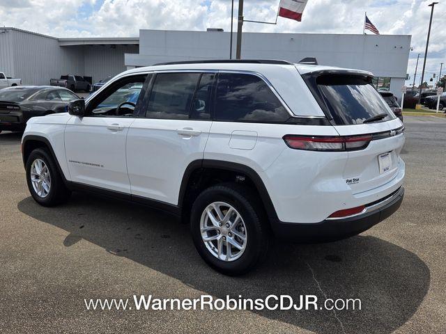 new 2026 Jeep Grand Cherokee car, priced at $36,405