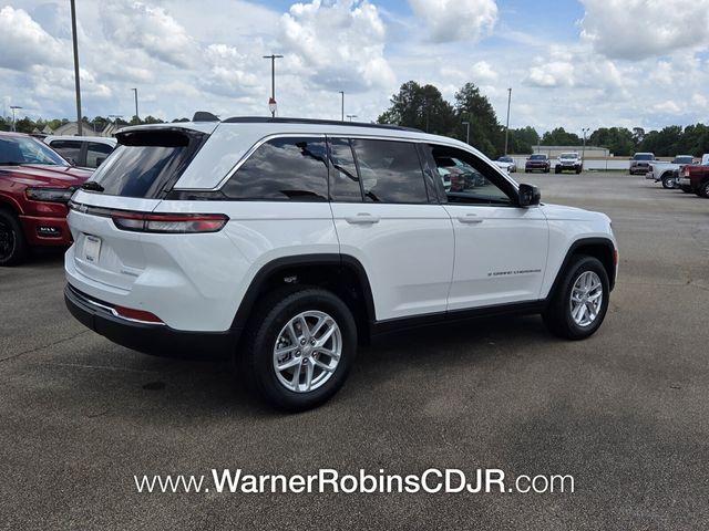 new 2026 Jeep Grand Cherokee car, priced at $36,405