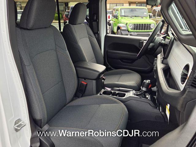 new 2026 Jeep Wrangler car, priced at $47,397