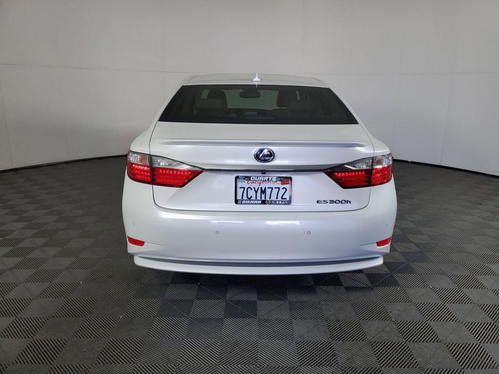 used 2014 Lexus ES 300h car, priced at $10,750