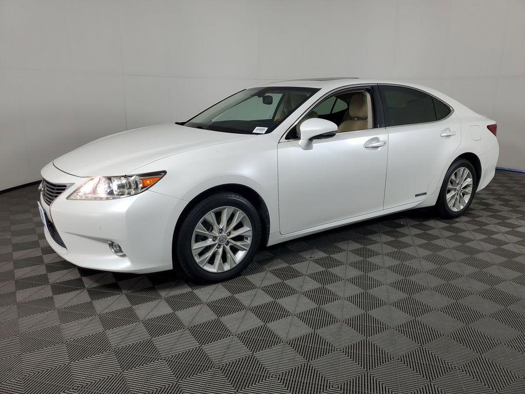 used 2014 Lexus ES 300h car, priced at $10,750