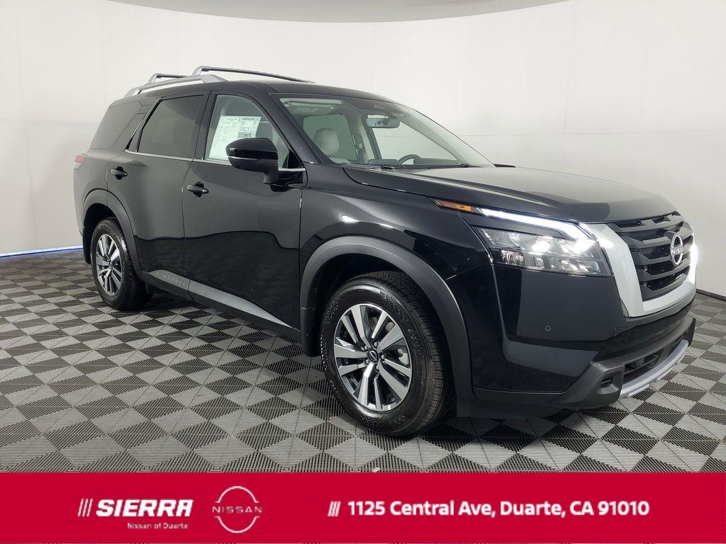 new 2025 Nissan Pathfinder car, priced at $36,126