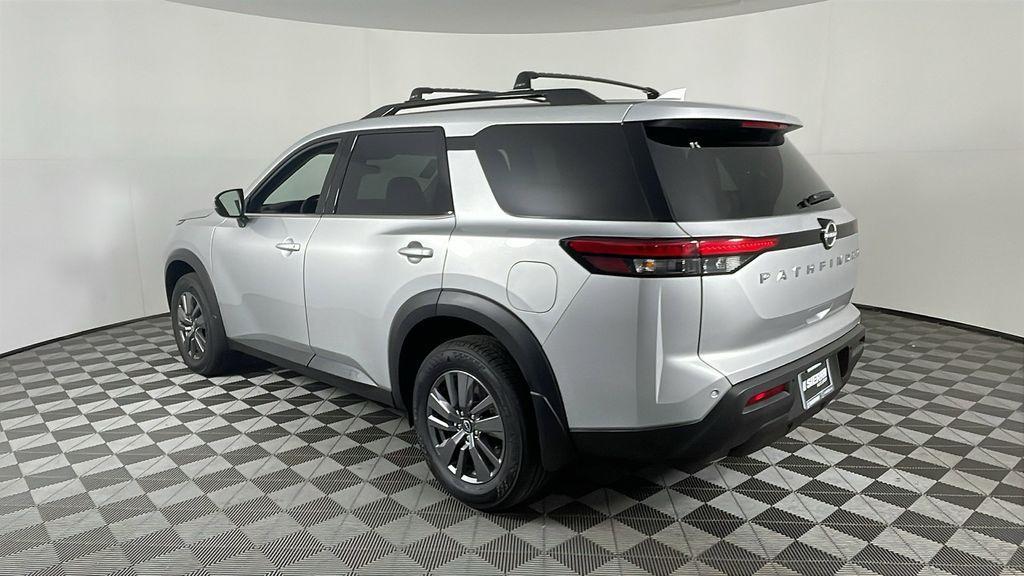 new 2025 Nissan Pathfinder car, priced at $33,437
