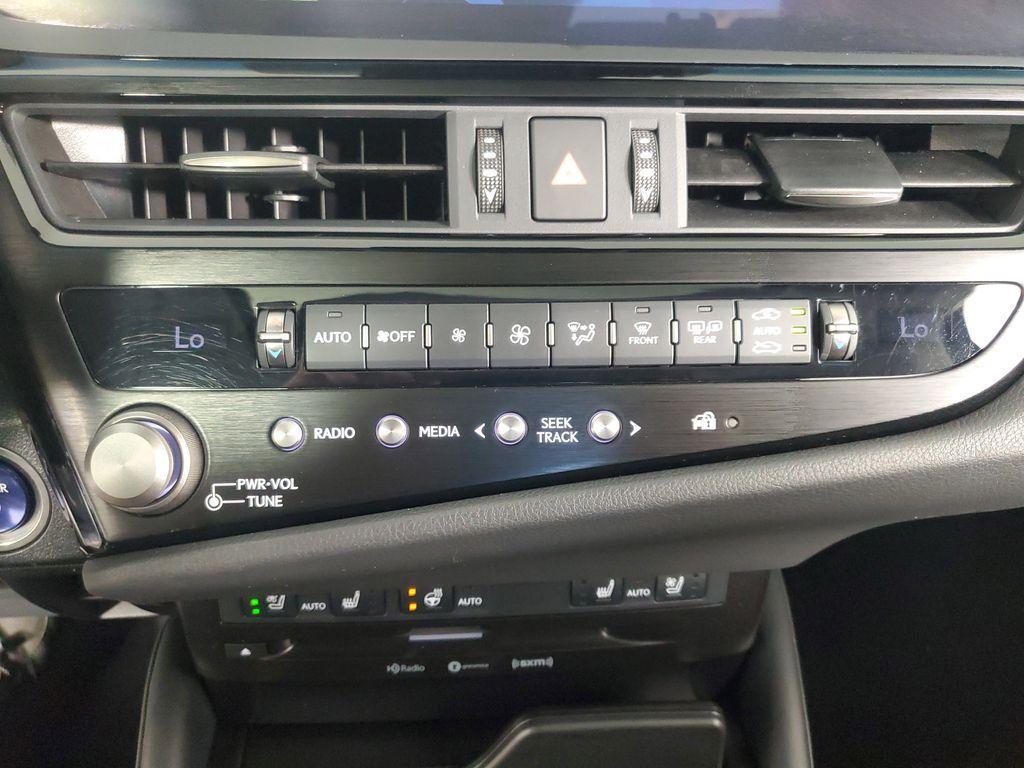 used 2022 Lexus ES 300h car, priced at $34,431