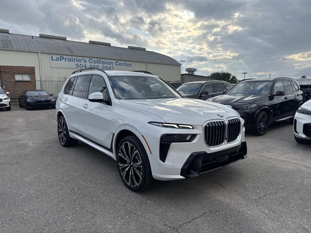 new 2026 BMW X7 car, priced at $104,275