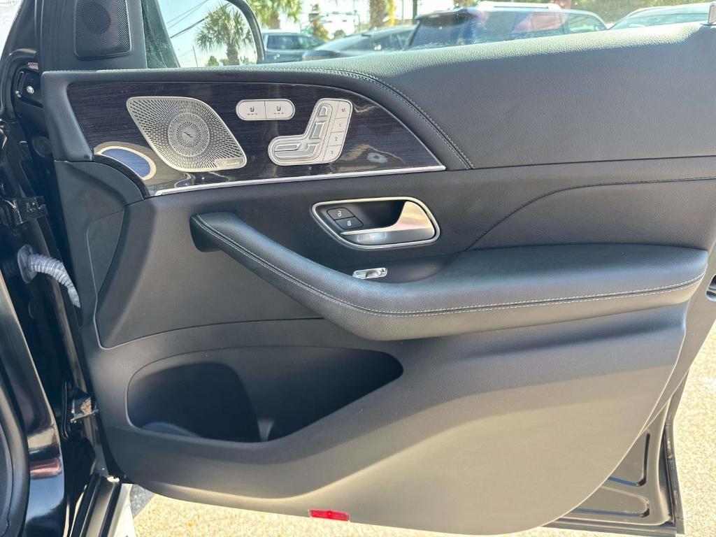 used 2022 Mercedes-Benz GLE 450 car, priced at $46,905