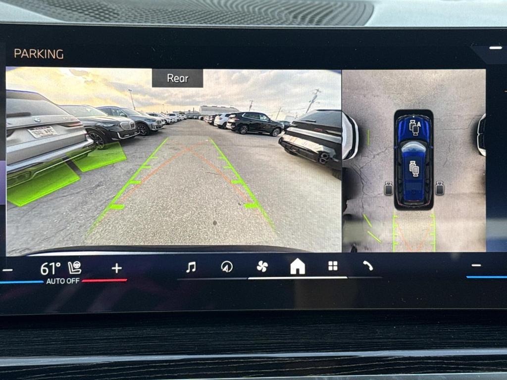 new 2026 BMW X7 car, priced at $100,625