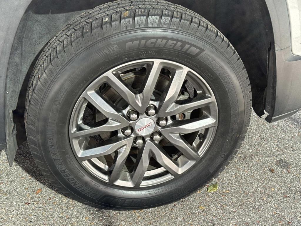 used 2017 GMC Acadia car, priced at $16,305