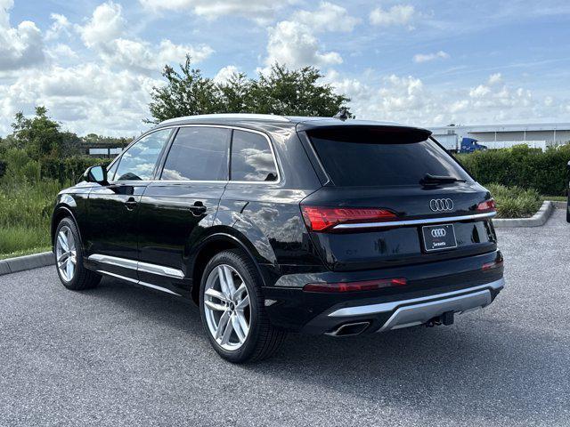 new 2025 Audi Q7 car, priced at $76,205