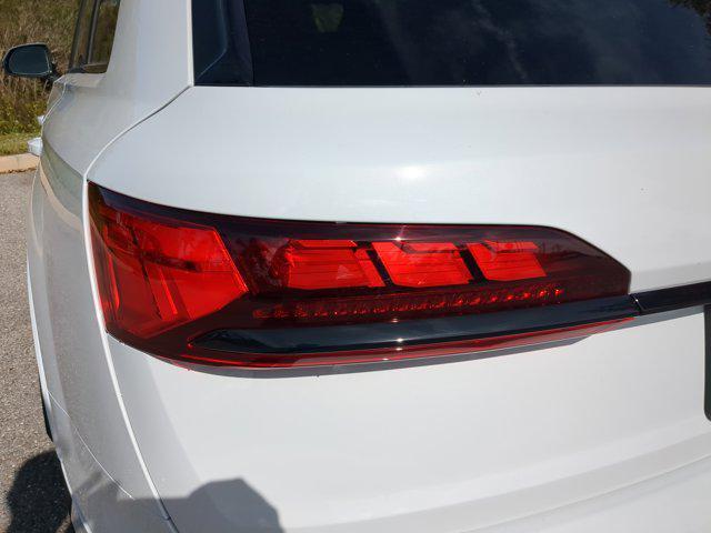 new 2026 Audi Q7 car, priced at $85,840
