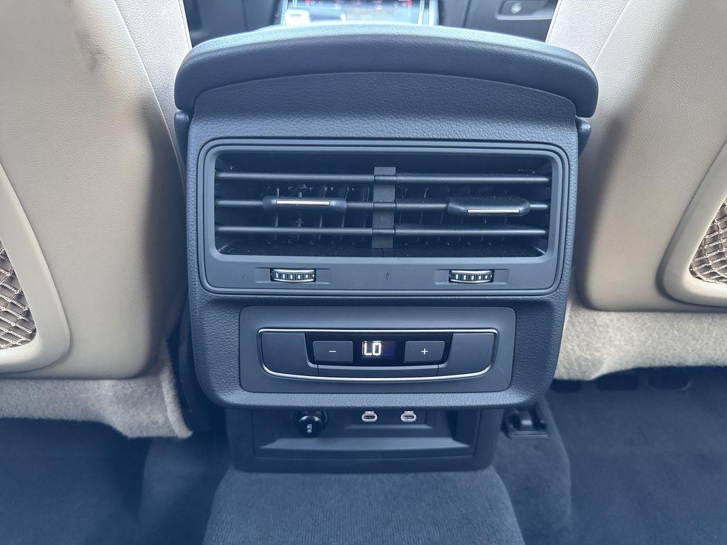 used 2026 Audi Q7 car, priced at $61,011