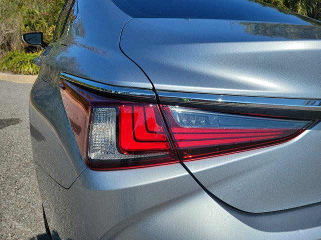 used 2023 Lexus ES 350 car, priced at $34,988