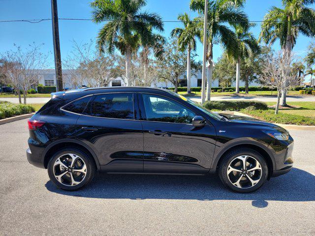 used 2025 Ford Escape car, priced at $25,988