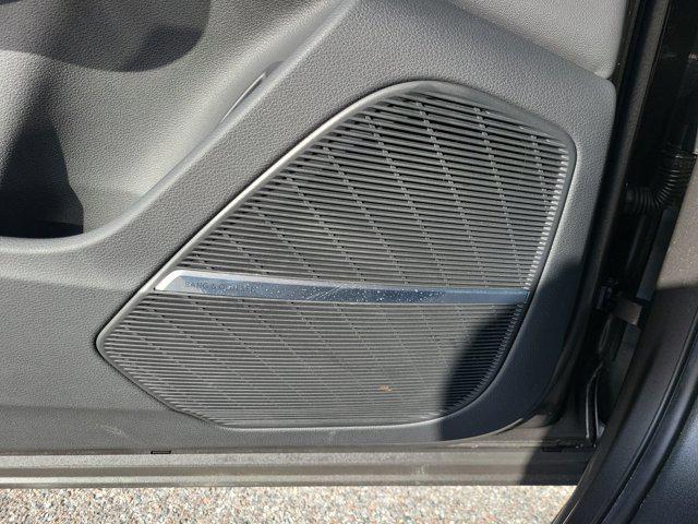 used 2023 Audi Q7 car, priced at $43,988