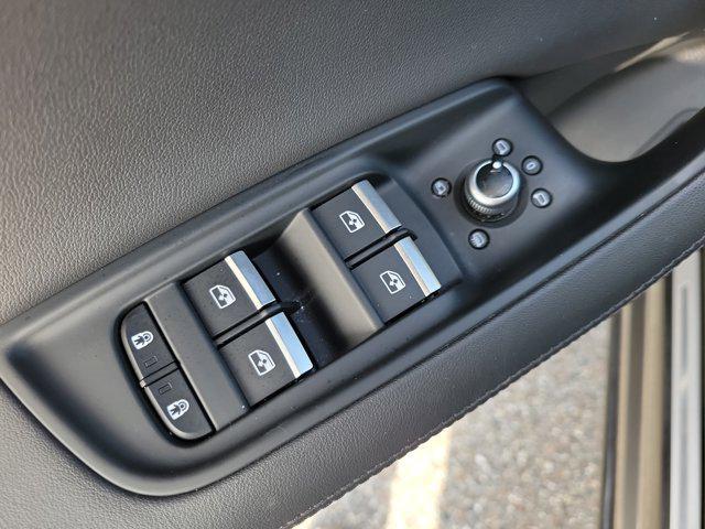 used 2023 Audi Q7 car, priced at $43,988