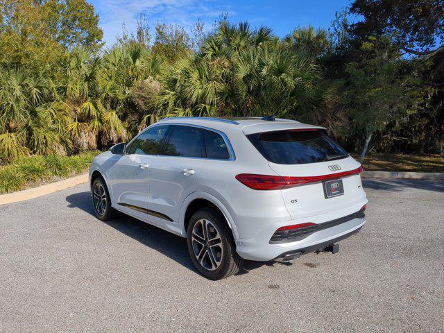 new 2025 Audi Q5 car, priced at $57,300