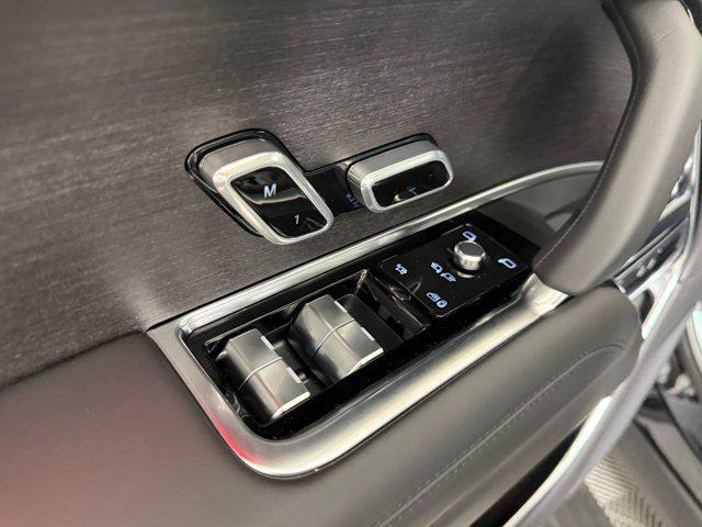 new 2026 Land Rover Range Rover car, priced at $143,721