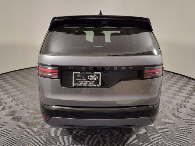 used 2025 Land Rover Discovery car, priced at $59,994