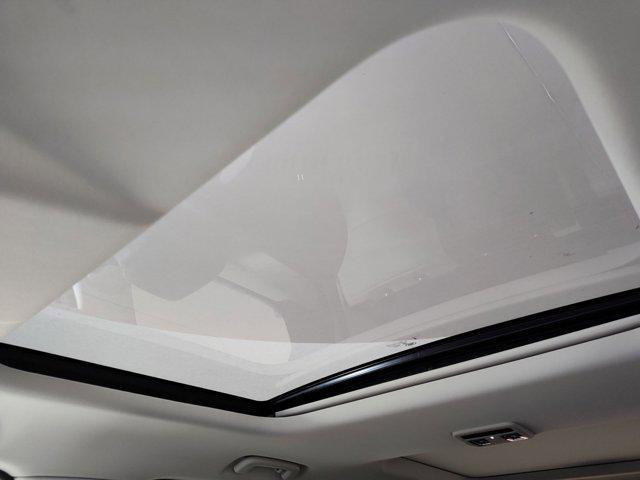 used 2025 Land Rover Discovery car, priced at $59,994