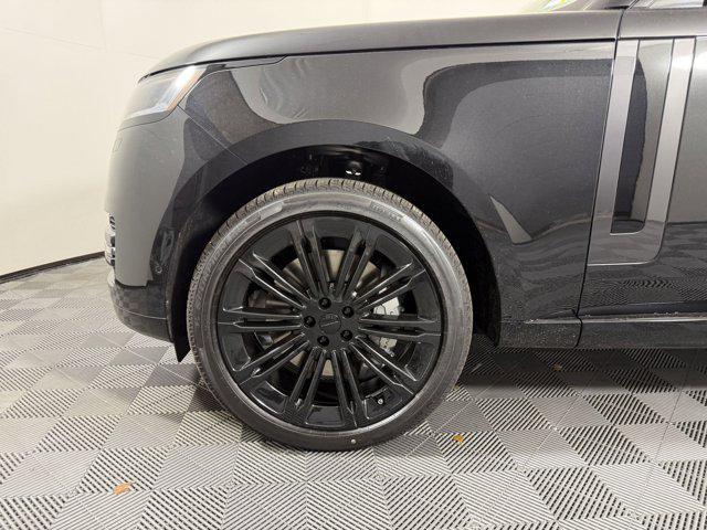 new 2026 Land Rover Range Rover car, priced at $157,001