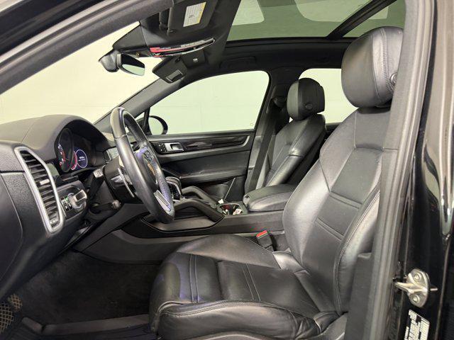 used 2019 Porsche Cayenne car, priced at $29,497