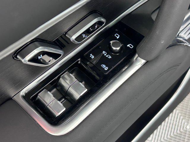 new 2025 Land Rover Range Rover car, priced at $145,361