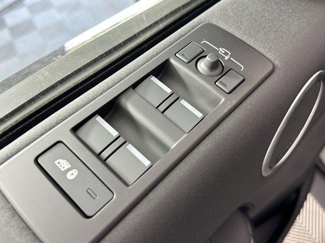 used 2025 Land Rover Discovery car, priced at $55,219