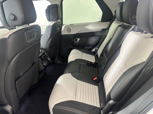 used 2025 Land Rover Discovery car, priced at $59,217
