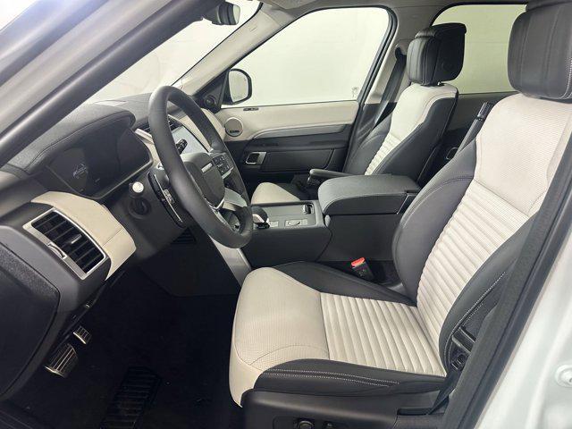 used 2025 Land Rover Discovery car, priced at $59,991