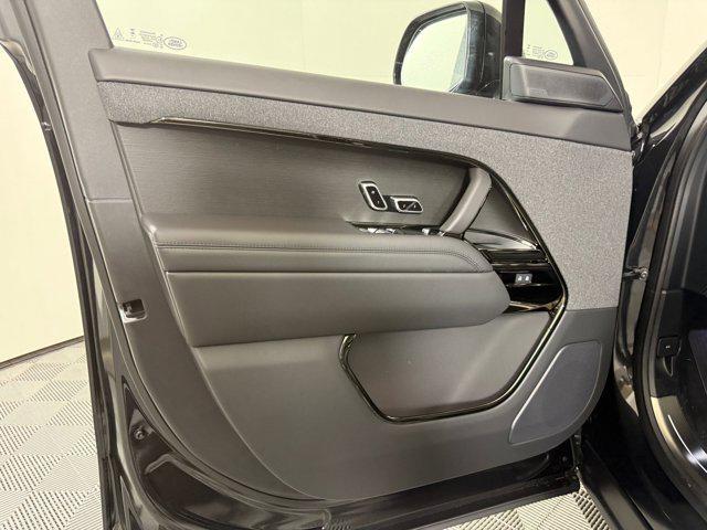 new 2026 Land Rover Range Rover Sport car, priced at $95,421