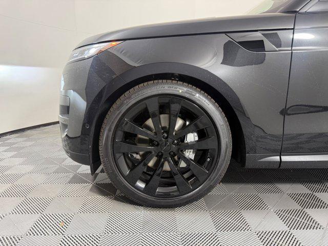 new 2026 Land Rover Range Rover Sport car, priced at $95,421