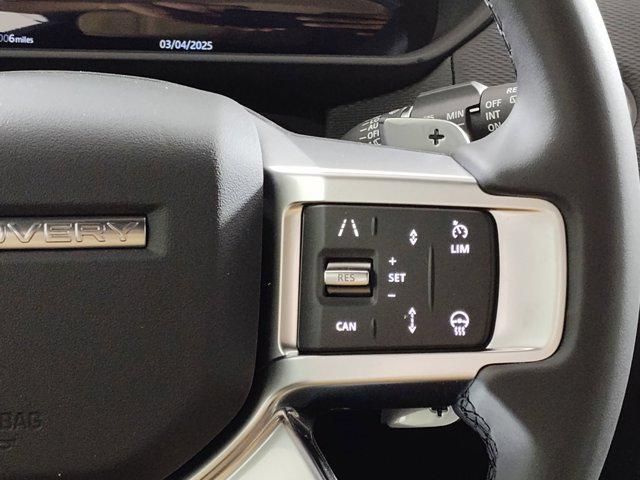 used 2025 Land Rover Discovery car, priced at $58,220