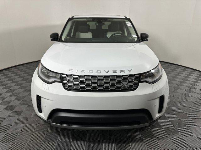 used 2025 Land Rover Discovery car, priced at $46,220