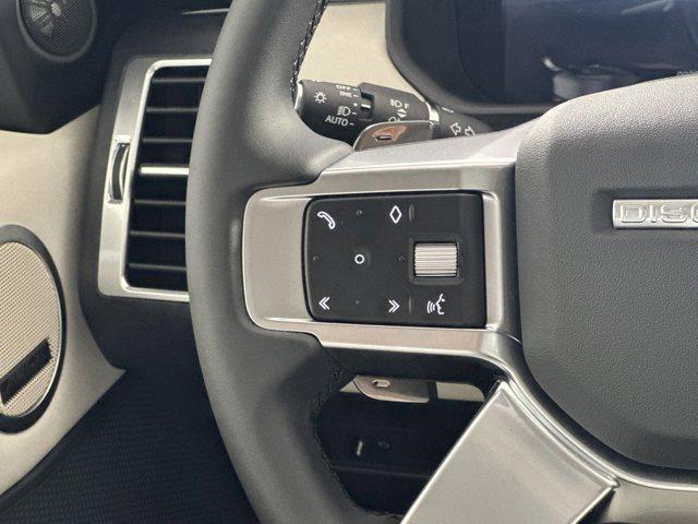 used 2025 Land Rover Discovery car, priced at $46,220